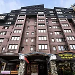 Apartamento Résidence Arcelle - Location: Au Coeur De La Station, Rue Piétonne Mae-9105 *